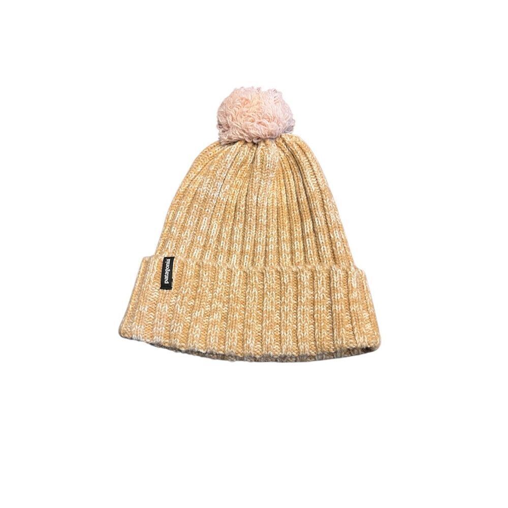 Patagonia woman’s Pom wool blend beanie hat birch white tan